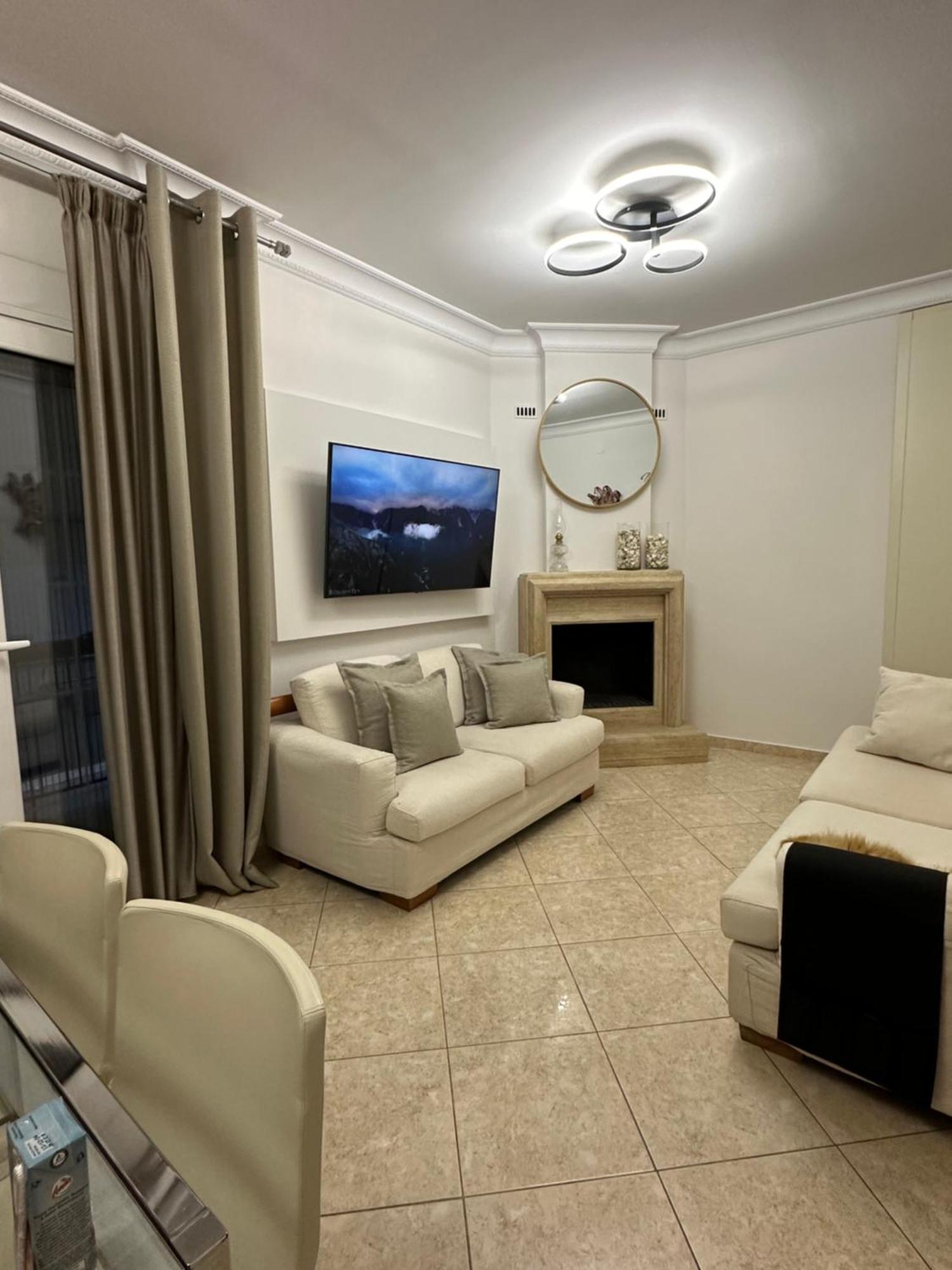 Thessaloniki, Four Seasons House Appartement Buitenkant foto