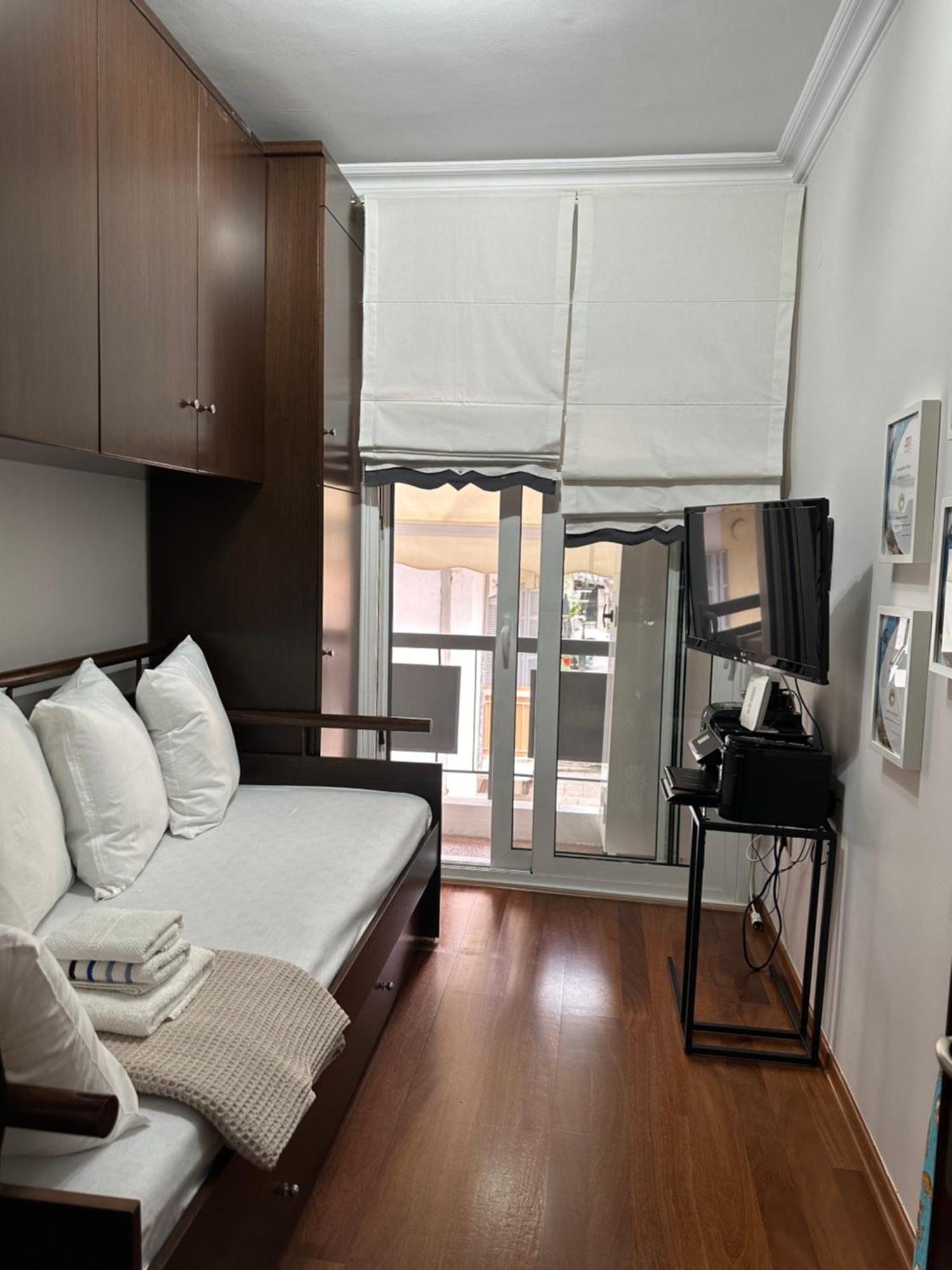 Thessaloniki, Four Seasons House Appartement Buitenkant foto